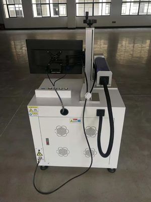 금속 아크릴 데스크톱 섬유 레이저 표시 기계 20w / 30w / 50w / 70w / 100w RAYCUS 레이저 소스 깊이 표시