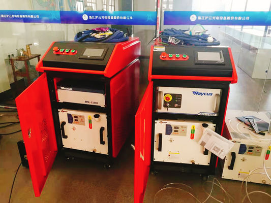 SERVO-MOTOR 수동 레이저 용접기 1000W 1500W 2000W 3000W 물 냉각 냉각 모드