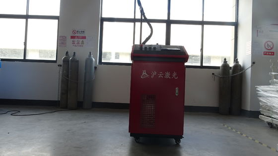 물 냉각 휴대용 레이저 용접기 1000W 1500W 2000W 3000W 절단 두께 1-6mm