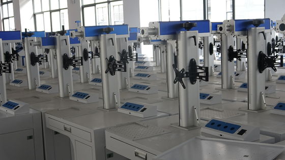 1000W 휴대용 레이저 용접 기계로 단순화 된 금속 용접