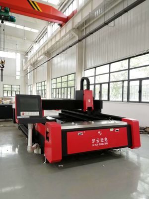 고 정밀성 섬유 레이저 절단 구성 갱트리 유형 3015 CNC 1000w 2000w 3000w